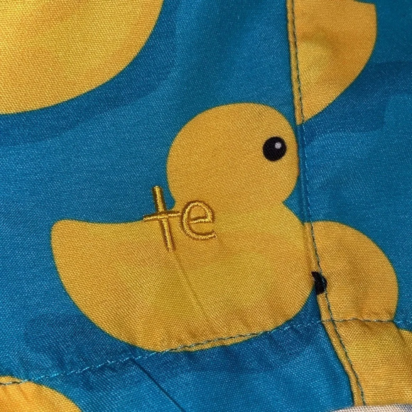 🌼 Rubber ducky shorts 🌼 - Picture 7 of 7